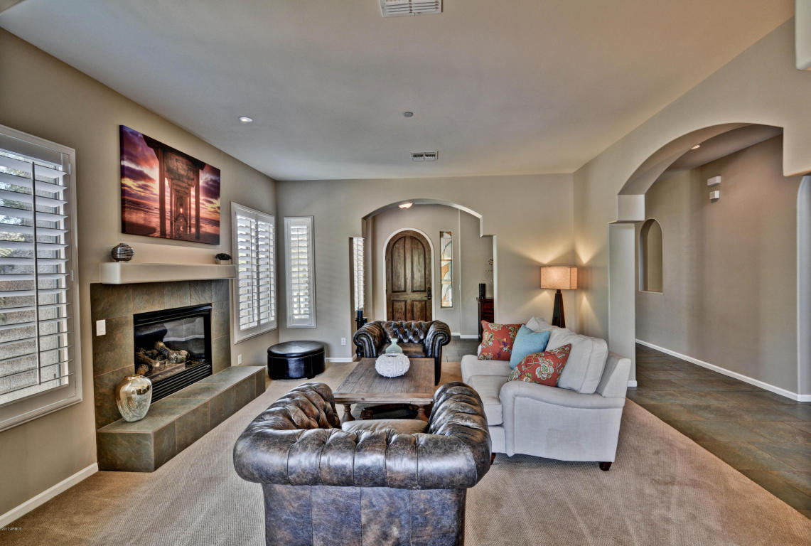 3802 E Patrick Ln, Phoenix, AZ 85050 photo 8