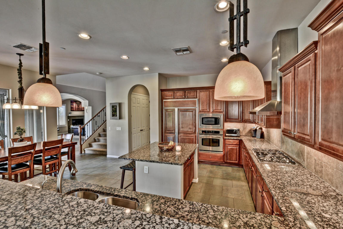 3802 E Patrick Ln, Phoenix, AZ 85050 photo 14