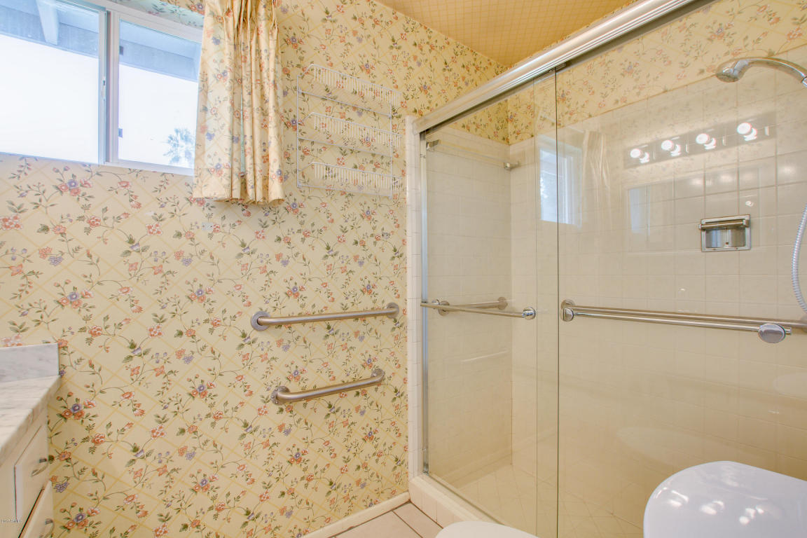 1502 E Tuckey Ln, Phoenix, AZ 85014 photo 28