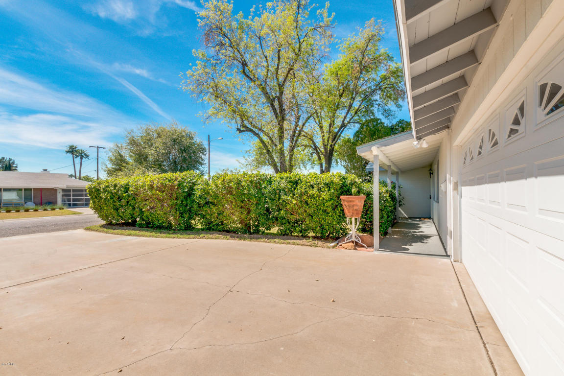 1502 E Tuckey Ln, Phoenix, AZ 85014 photo 5