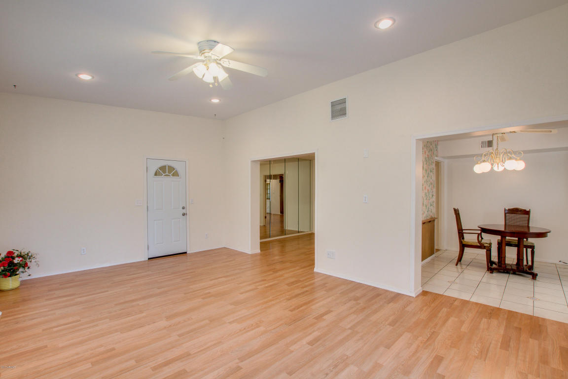 1502 E Tuckey Ln, Phoenix, AZ 85014 photo 23