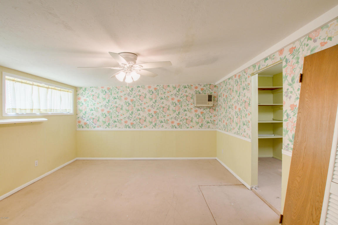 1502 E Tuckey Ln, Phoenix, AZ 85014 photo 32