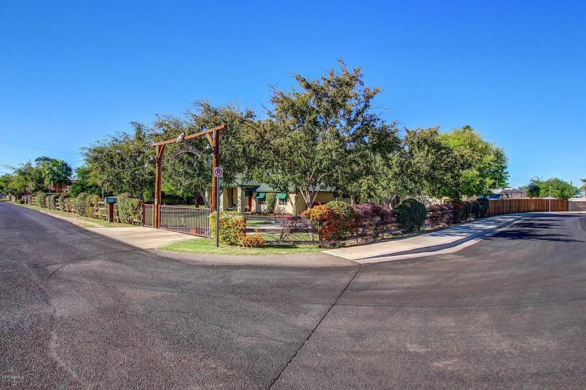 1420 E Branham Ln, Phoenix, AZ 85042 photo 36