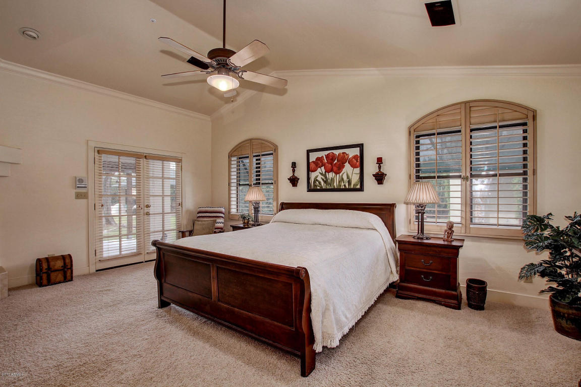 1420 E Branham Ln, Phoenix, AZ 85042 photo 20