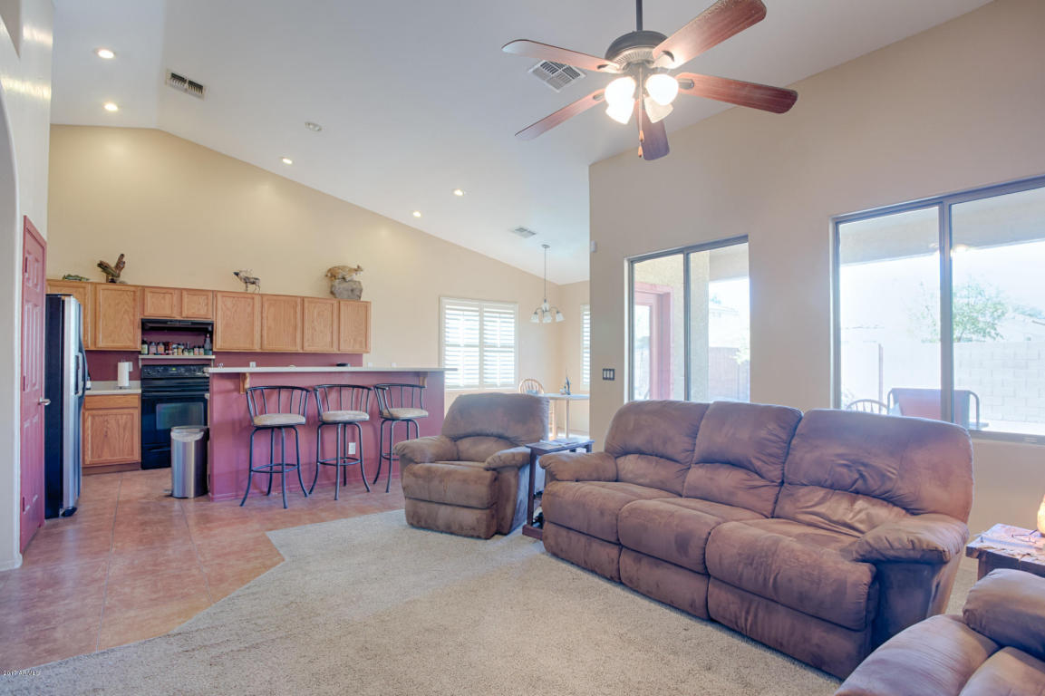 1216 E Mary Ln, Gilbert, AZ 85295 photo 5
