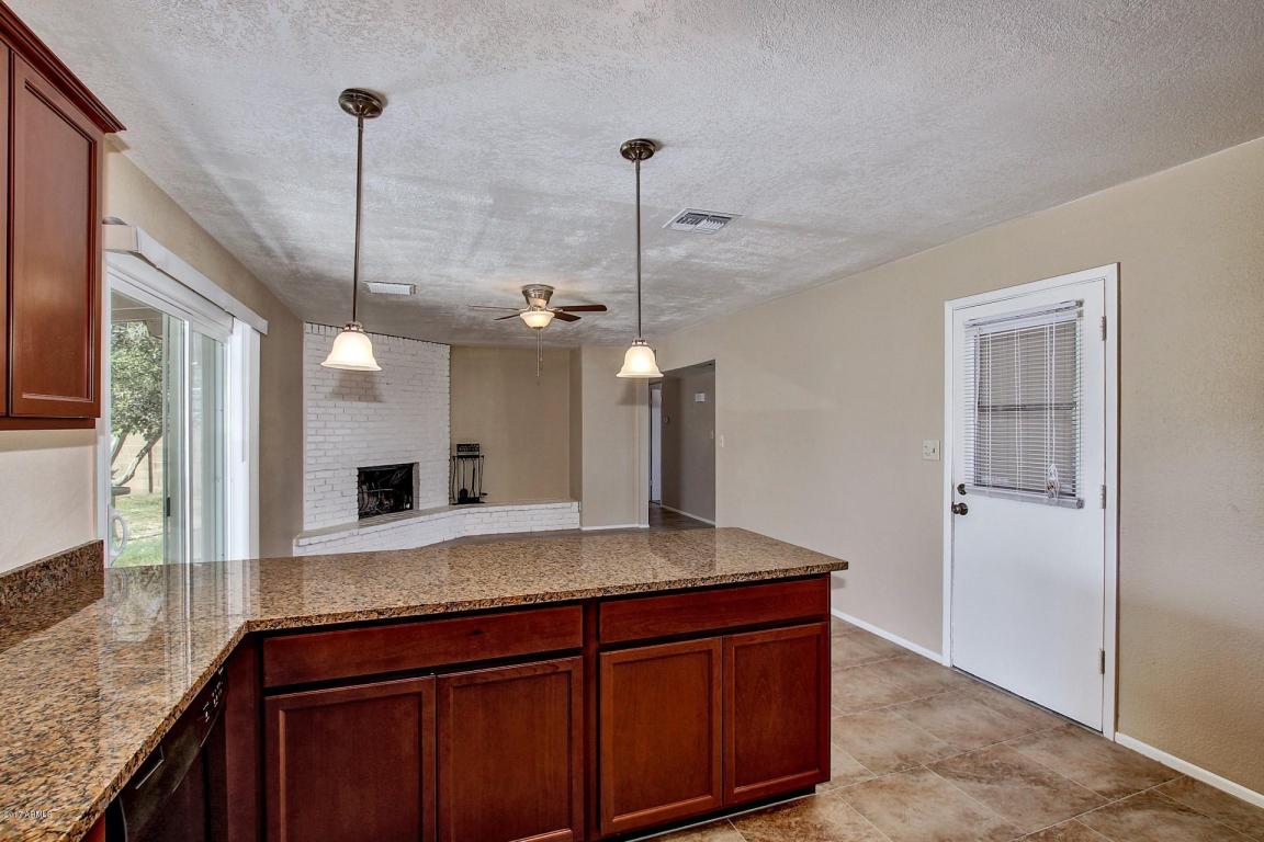108 S Cholla St, Gilbert, AZ 85233 photo 9