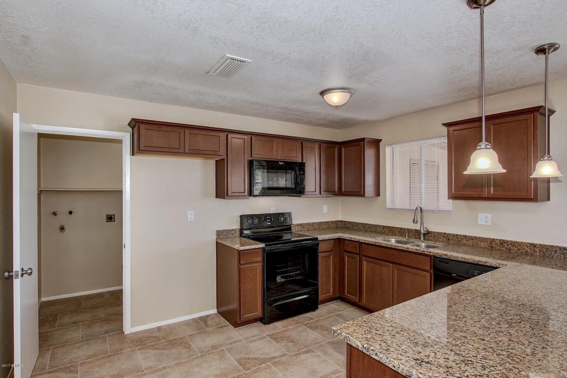 108 S Cholla St, Gilbert, AZ 85233 photo 7