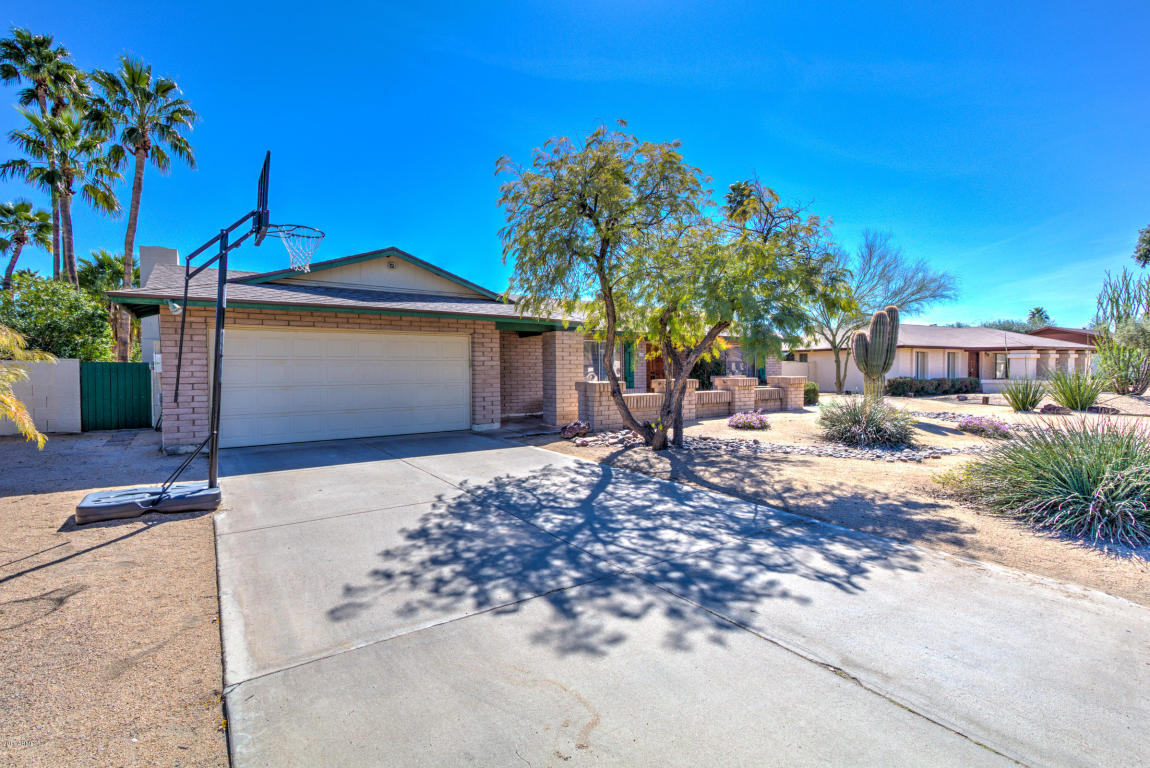 4429 E Sheena Dr, Phoenix, AZ 85032 photo 1
