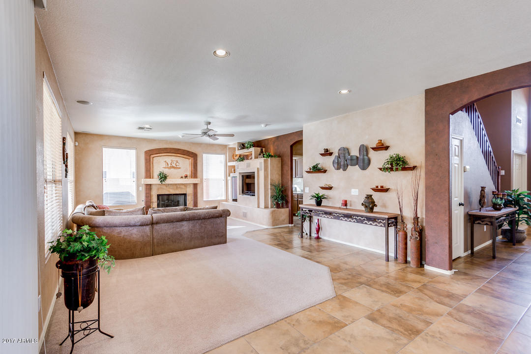 2303 E Finley St, Gilbert, AZ 85296 photo 5