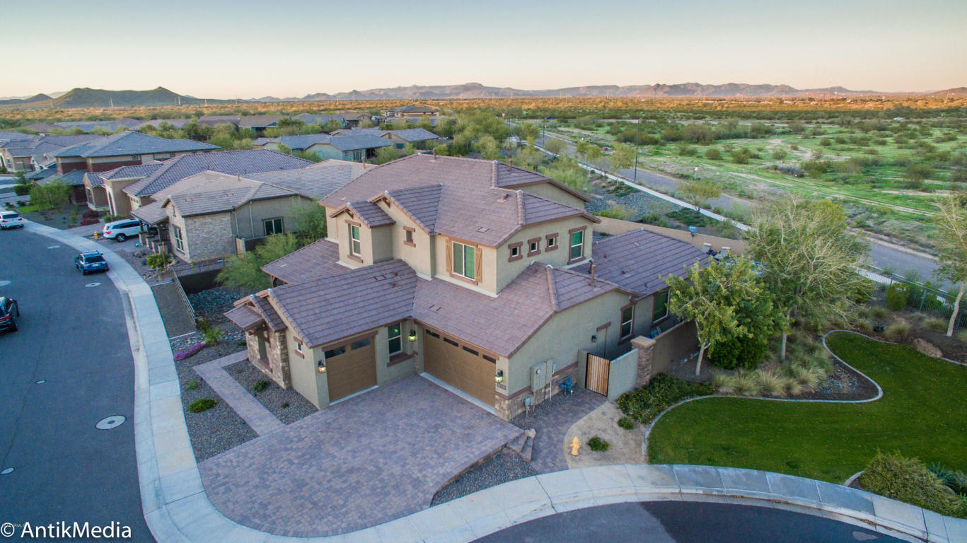 3140 E Half Hitch Pl, Phoenix, AZ 85050 photo 2