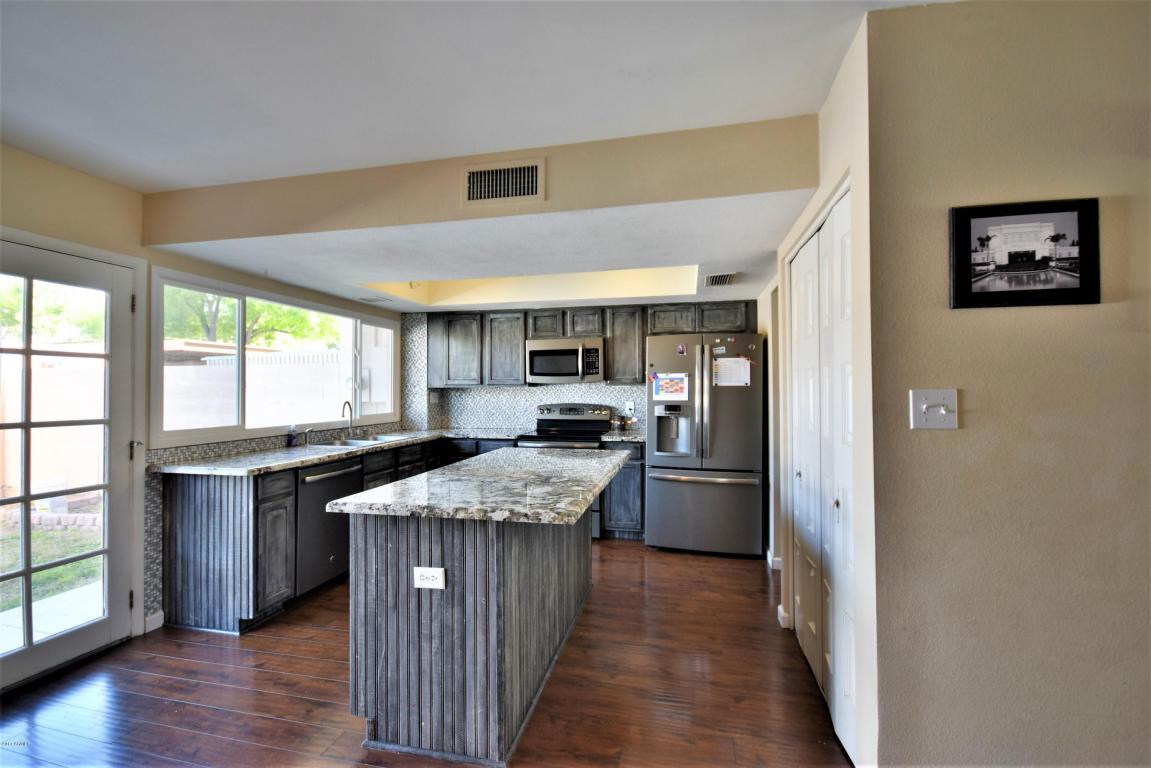 1513 E Dunbar Dr, Tempe, AZ 85282 photo 2