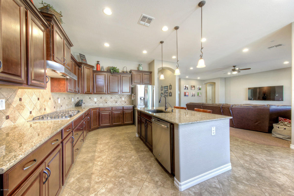 2484 E Tiffany Way, Gilbert, AZ 85298 photo 7