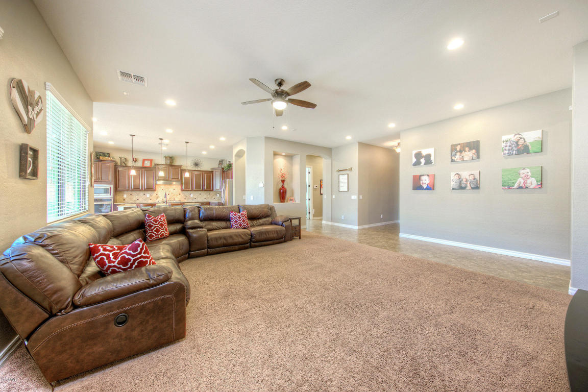 2484 E Tiffany Way, Gilbert, AZ 85298 photo 4