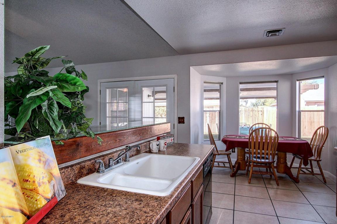 7650 W Meadowbrook Ave, Phoenix, AZ 85033 photo 10