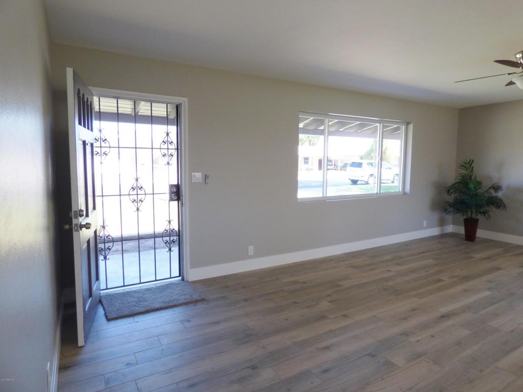 1641 E Dana Ave, Mesa, AZ 85204 photo 3