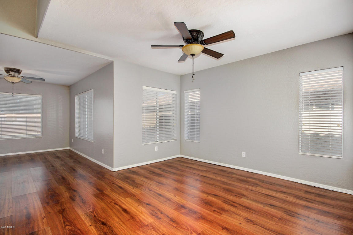 906 S Silverado St, Gilbert, AZ 85296 photo 7
