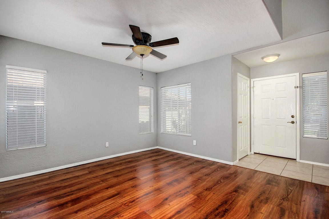 906 S Silverado St, Gilbert, AZ 85296 photo 8