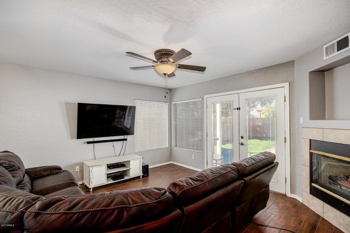 906 S Silverado St, Gilbert, AZ 85296 photo 11