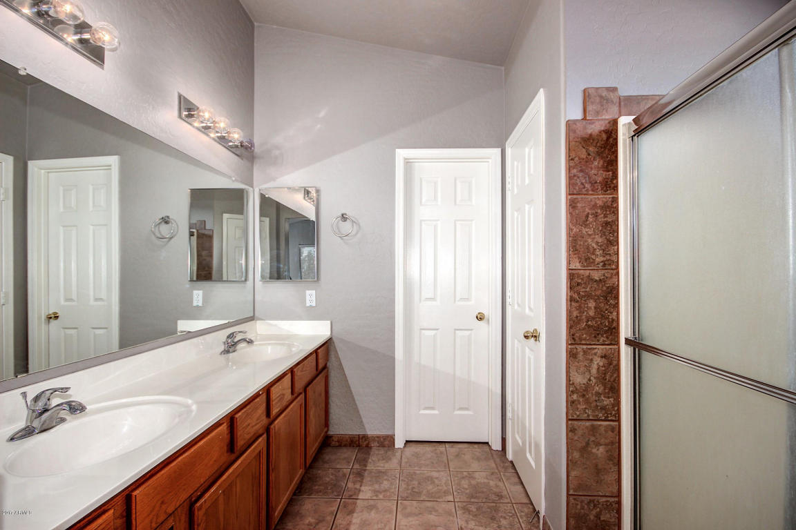 906 S Silverado St, Gilbert, AZ 85296 photo 33