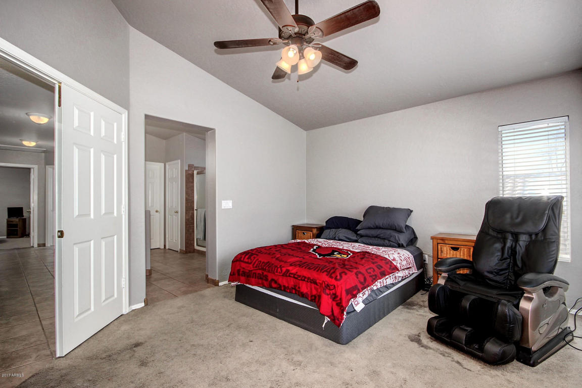 906 S Silverado St, Gilbert, AZ 85296 photo 31