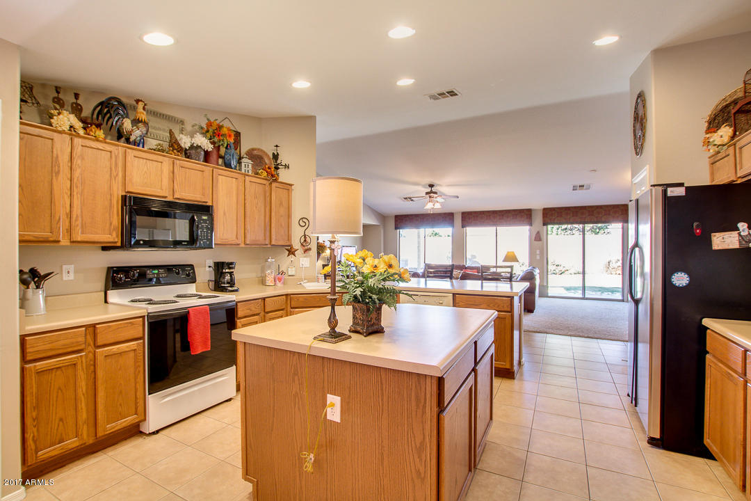 8618 E Onza Cir, Mesa, AZ 85212 photo 11