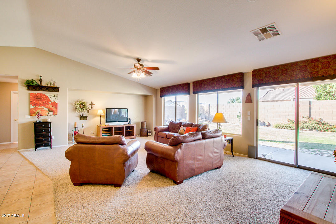 8618 E Onza Cir, Mesa, AZ 85212 photo 6