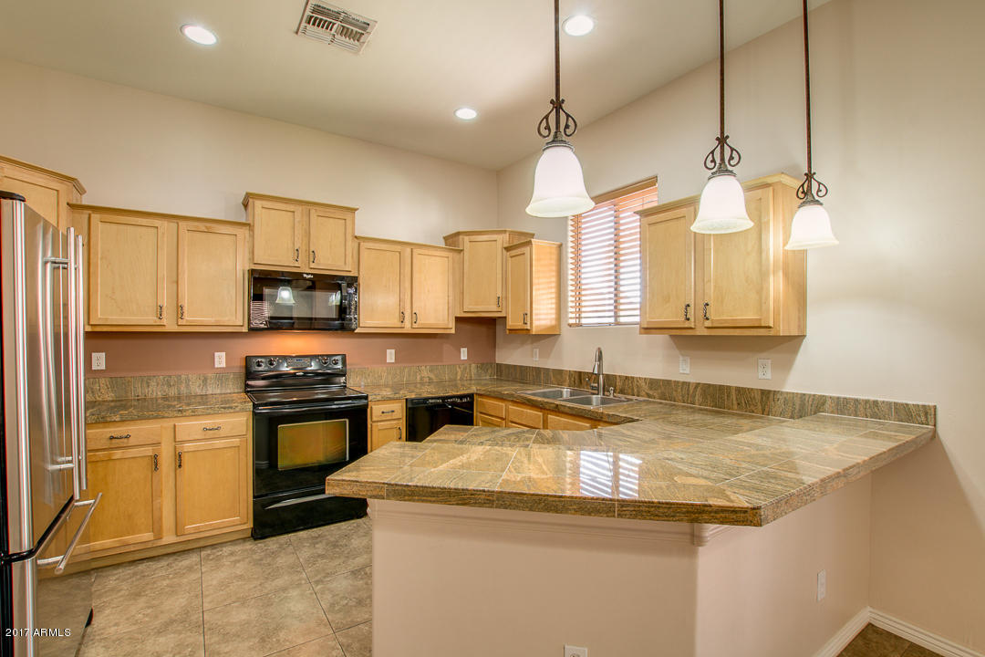 16202 N 21st Pl, Phoenix, AZ 85022 photo 3