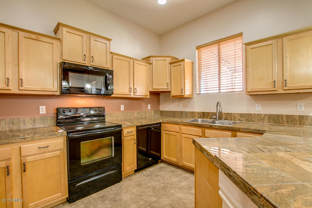 16202 N 21st Pl, Phoenix, AZ 85022 photo 4