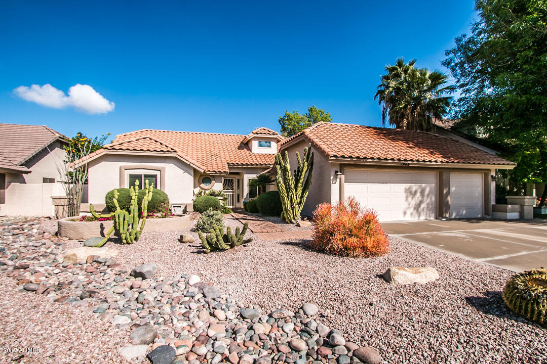 1966 E Morgan Dr, Tempe, AZ 85284 photo 2
