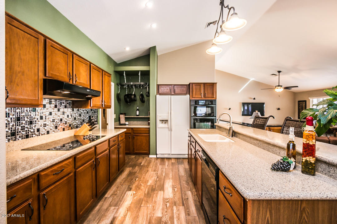 1966 E Morgan Dr, Tempe, AZ 85284 photo 8