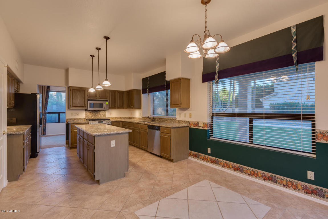 1843 E Monarch Bay Dr, Gilbert, AZ 85234 photo 17