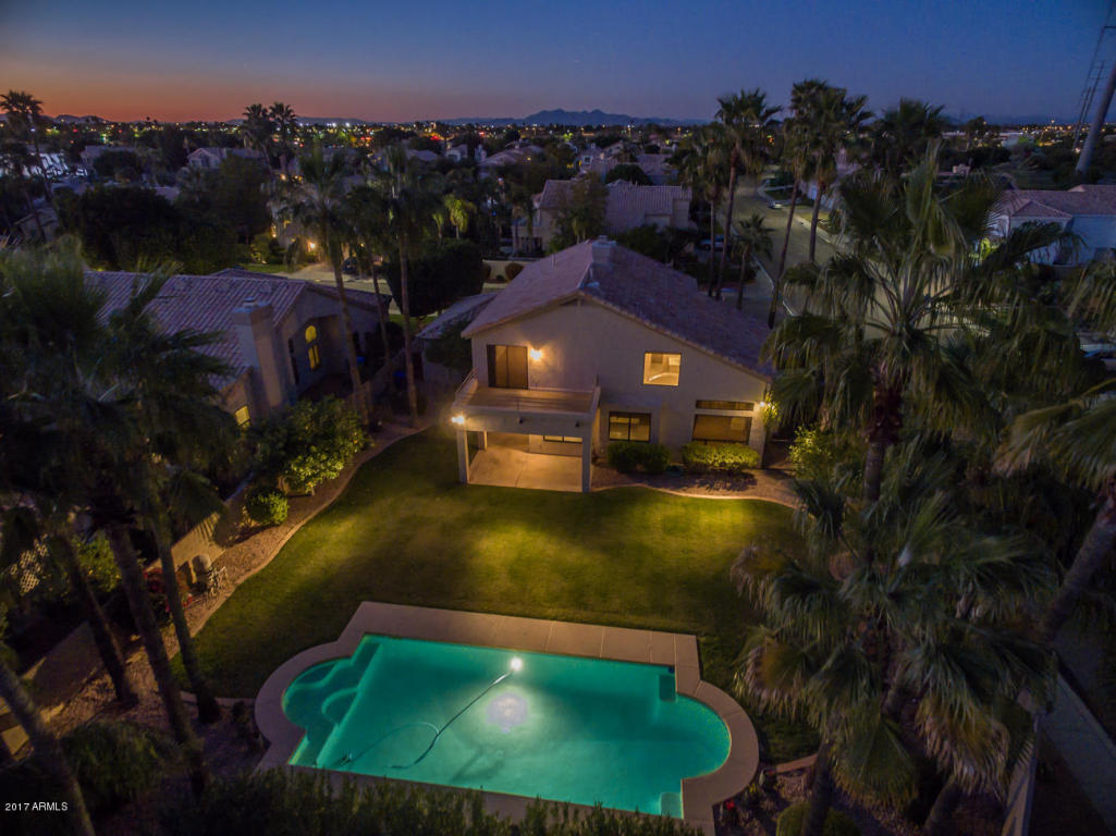 1843 E Monarch Bay Dr, Gilbert, AZ 85234 photo 3