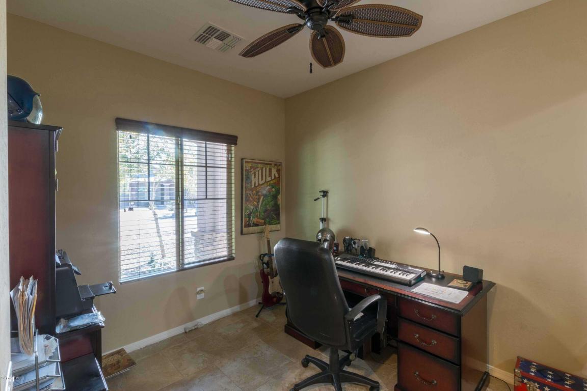 3132 E Chisum Ln, Gilbert, AZ 85297 photo 10