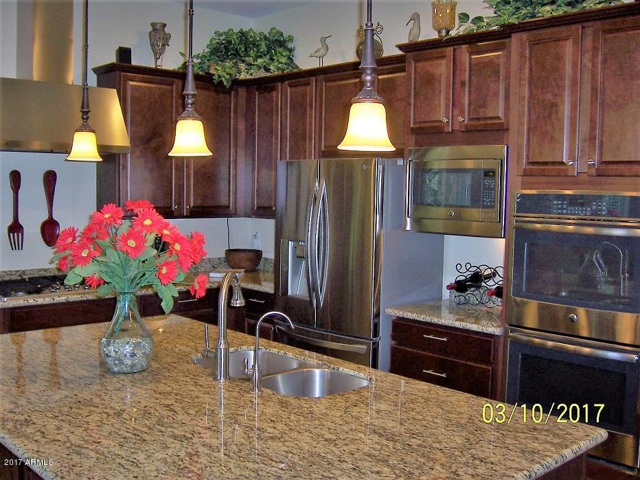 3864 E Rakestraw Ln, Gilbert, AZ 85298 photo 8