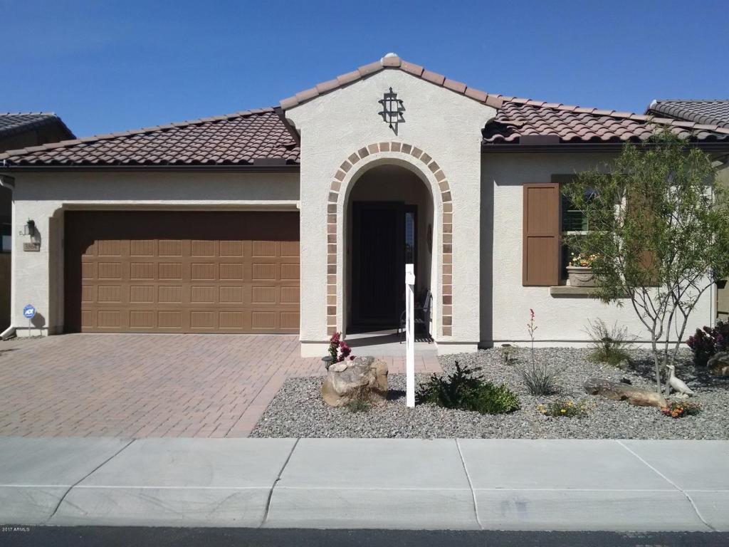 3864 E Rakestraw Ln, Gilbert, AZ 85298 photo 1