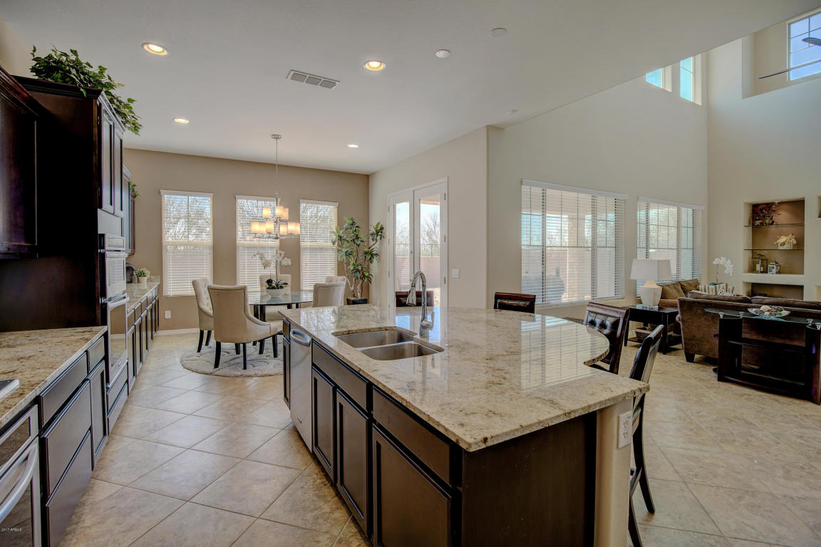 10917 E Thornton Ave, Mesa, AZ 85212 photo 9