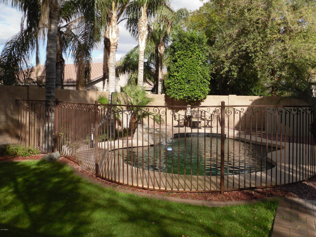 1664 E Washington Ct, Gilbert, AZ 85234 photo 37