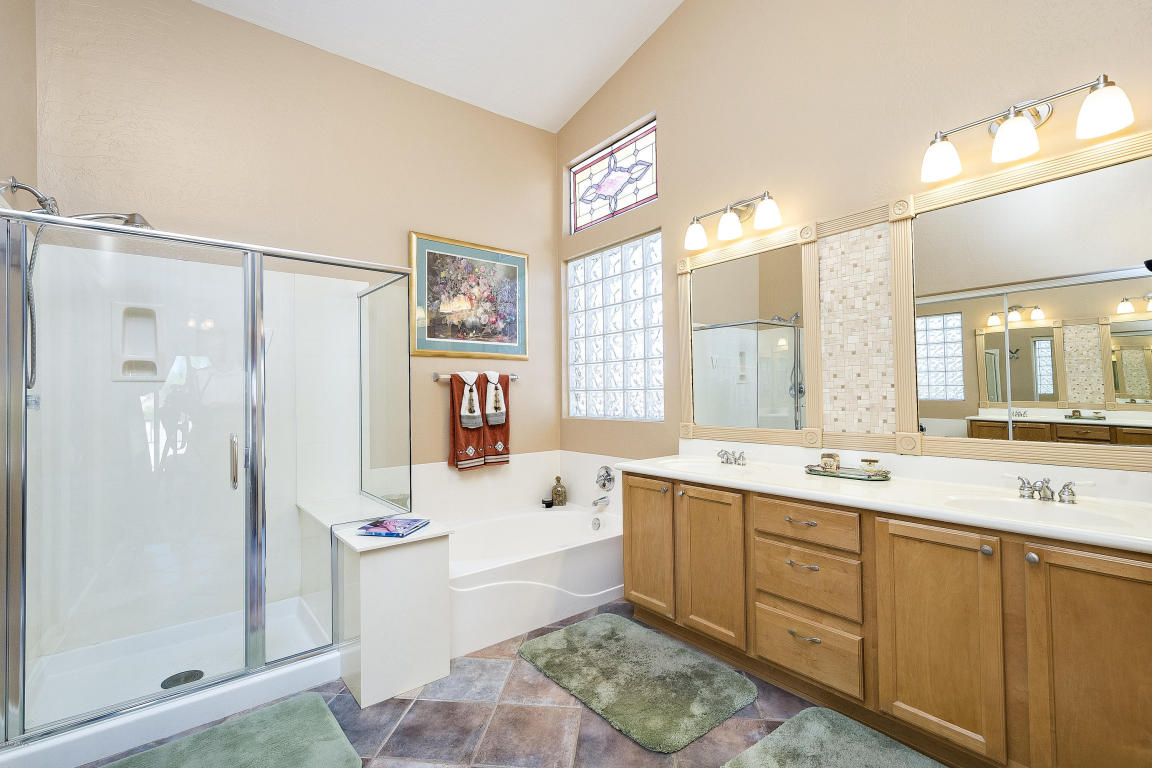 4016 E Lariat Ln, Phoenix, AZ 85050 photo 14
