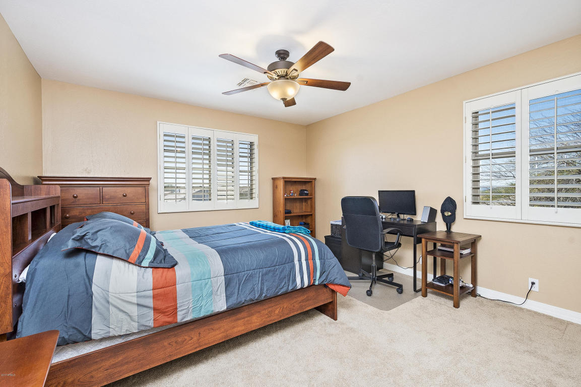 4016 E Lariat Ln, Phoenix, AZ 85050 photo 11