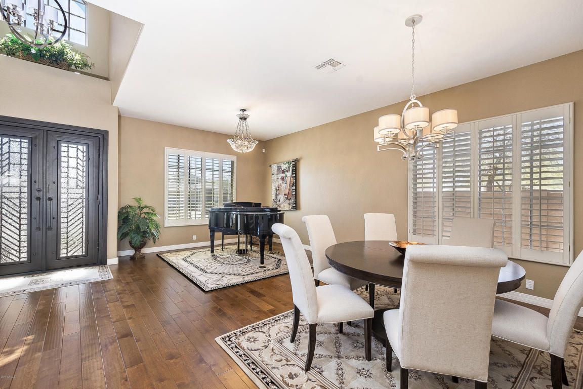 4016 E Lariat Ln, Phoenix, AZ 85050 photo 6