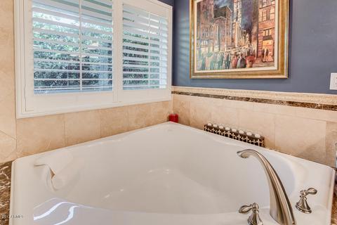 690 Encinas Ave, Gilbert, AZ 85234 photo 36