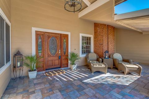 690 Encinas Ave, Gilbert, AZ 85234 photo 5
