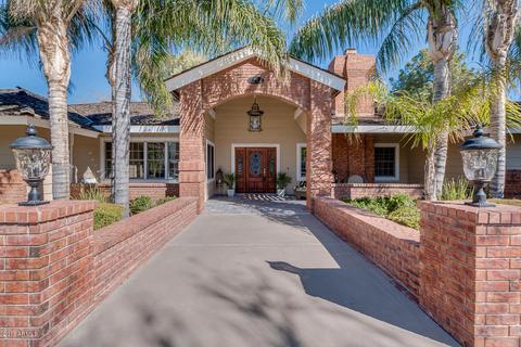 690 Encinas Ave, Gilbert, AZ 85234 photo 2