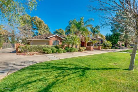 690 Encinas Ave, Gilbert, AZ 85234 photo 4