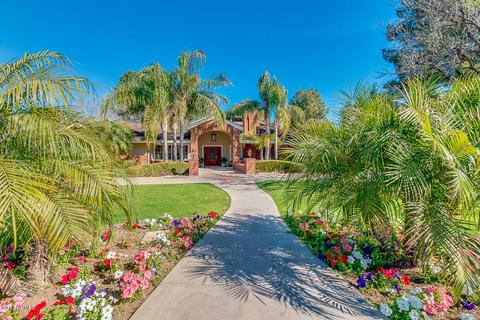 690 Encinas Ave, Gilbert, AZ 85234 photo 3