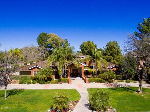 690 Encinas Ave, Gilbert, AZ 85234 photo 1