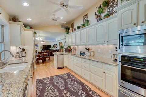 690 Encinas Ave, Gilbert, AZ 85234 photo 17