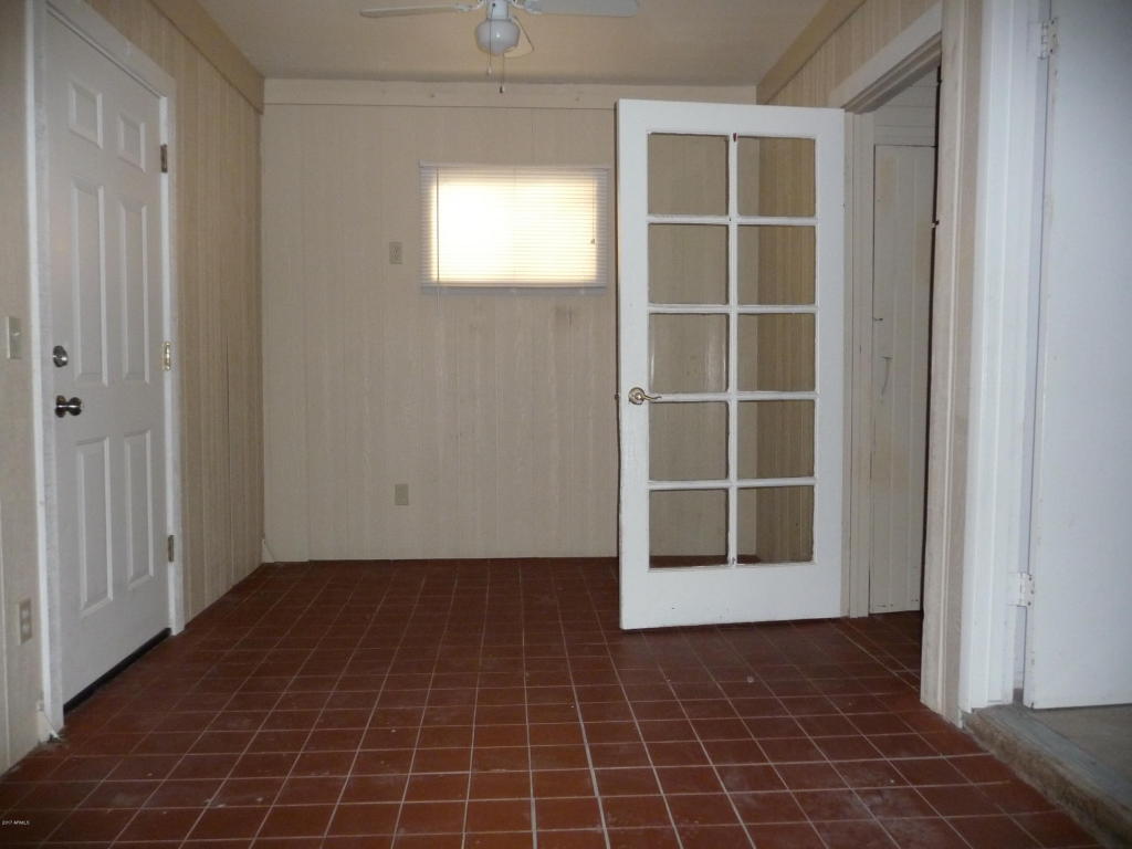4402 E Saint Catherine Ave, Phoenix, AZ 85042 photo 10