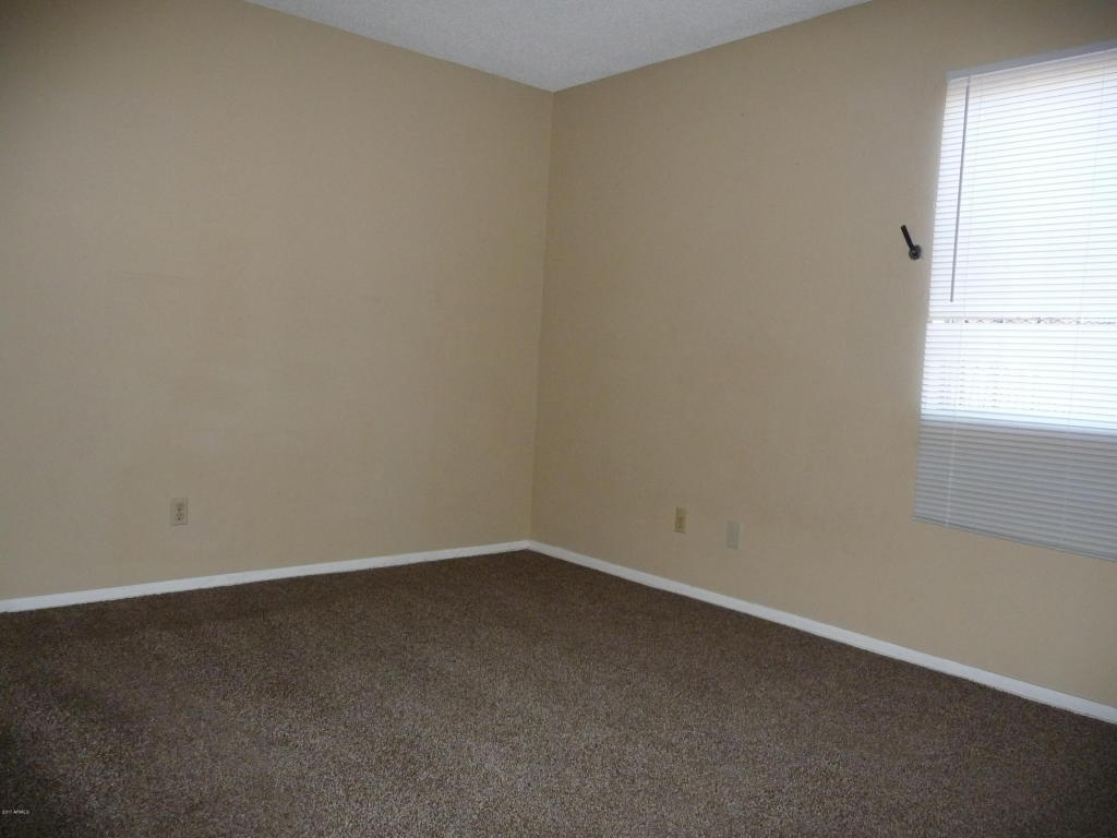 4402 E Saint Catherine Ave, Phoenix, AZ 85042 photo 17