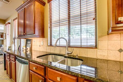 3761 E Donald Dr, Phoenix, AZ 85050 photo 10